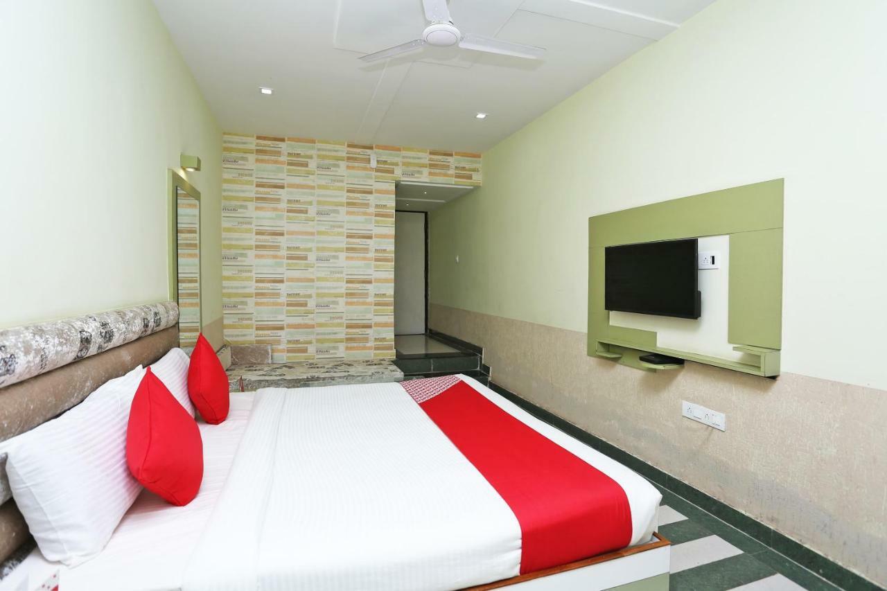 Oyo 16472 Hotel Shree Balram International Rāipur Exterior foto